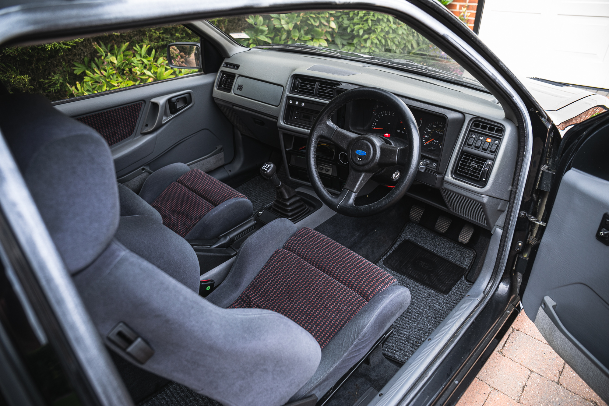 rs500 interior